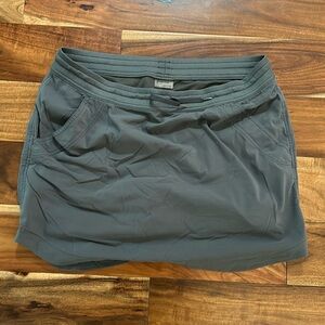 women’s Marmot hiking skirt
